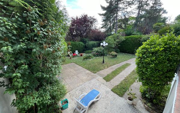 Maison à vendre    6 pièces •  Andilly