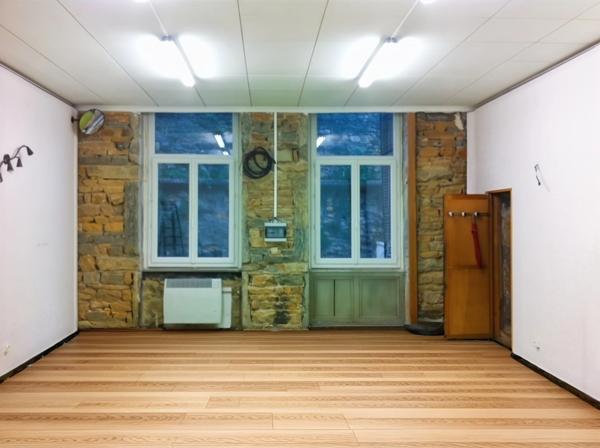 Dpt Rhône (69), Exclusivité Bail à céder LYON 4EME ARRONDISSEMENT Local commercial 85 M2