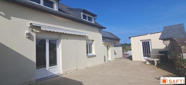 Maison de ville 3 ch au calme terrain dependance