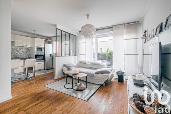 Appartement à vendre 3 pièces 61 m² Villemomble