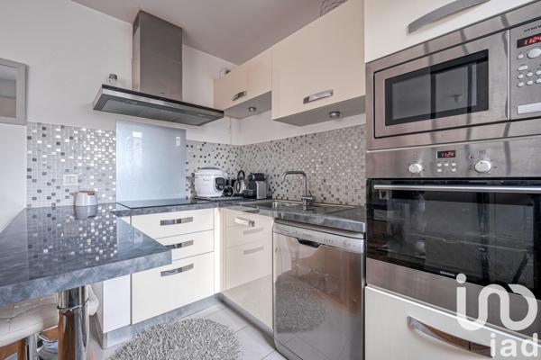 Appartement à vendre 3 pièces 61 m² Villemomble