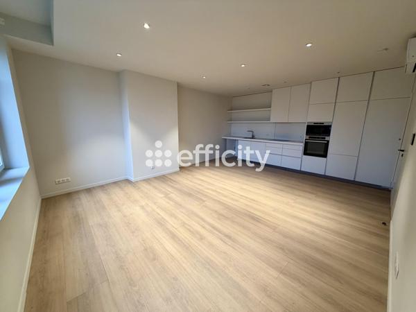 Immeuble 12 pièces - 500 m²