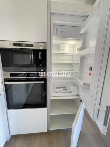 Immeuble 12 pièces - 500 m²