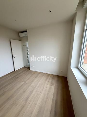 Immeuble 12 pièces - 500 m²