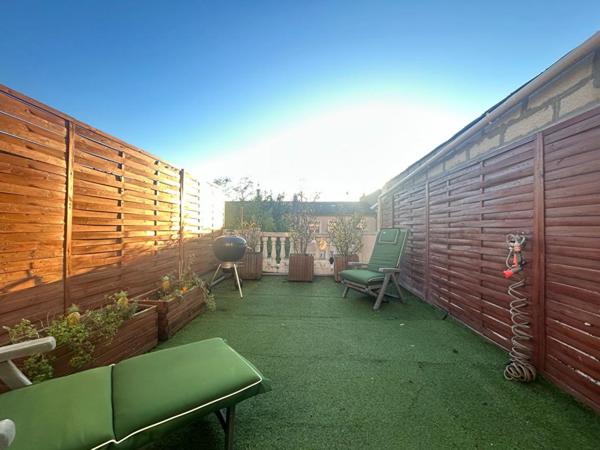 Maison Fontenay 12 min du RER A avec véranda/terrasse ET GARAGE