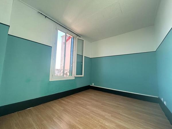 Maison Fontenay 12 min du RER A avec véranda/terrasse ET GARAGE