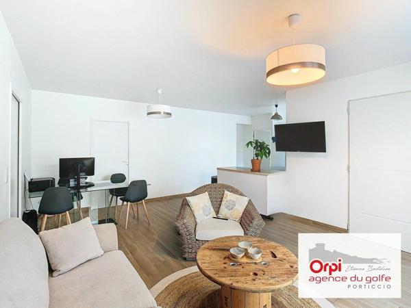 Appartement à louer    3 pièces •  Pietrosella