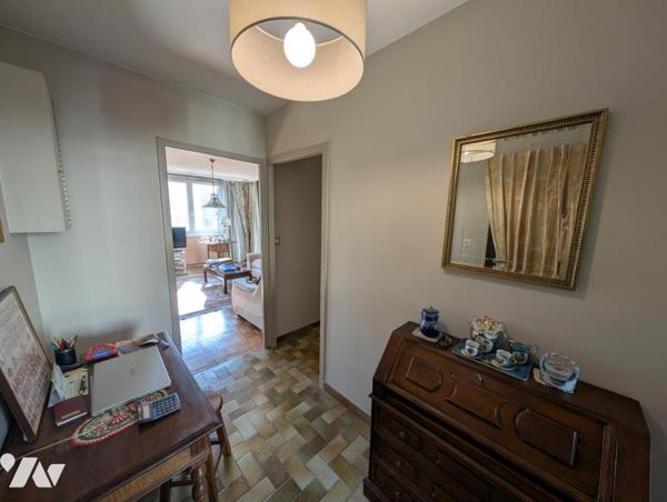 VALENCE - APPARTEMENT T4 78m² + GARAGE ET PARKING 