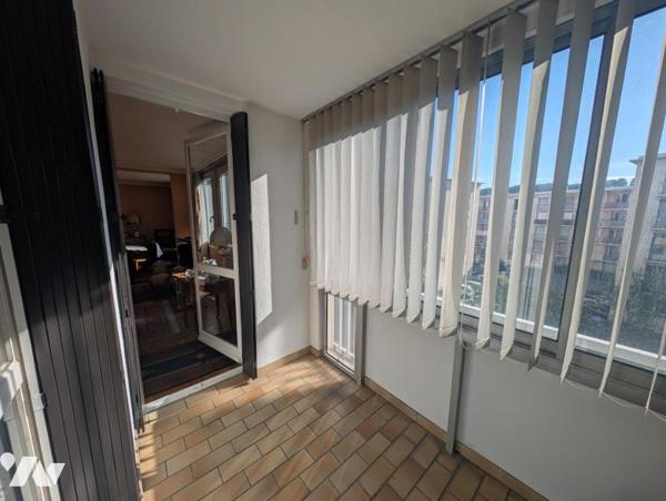 VALENCE - APPARTEMENT T4 78m² + GARAGE ET PARKING 