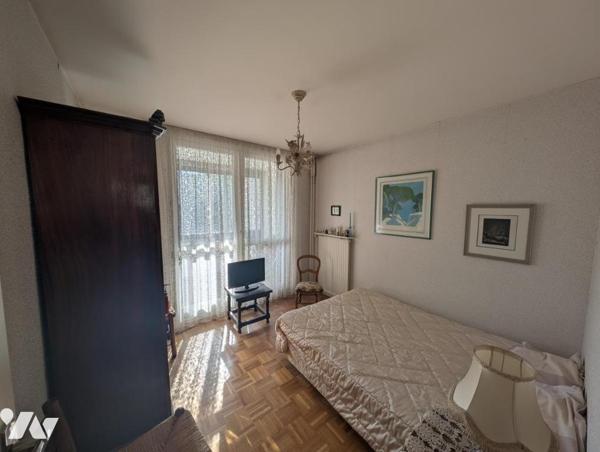 VALENCE - APPARTEMENT T4 78m² + GARAGE ET PARKING 