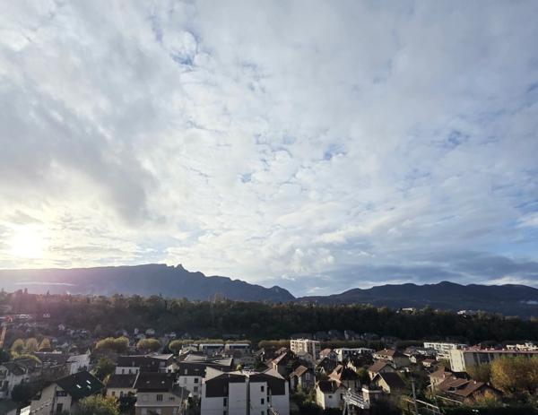 Appartement à vendre 3 pièces AIX LES BAINS (73) - vue dégagée et balcon