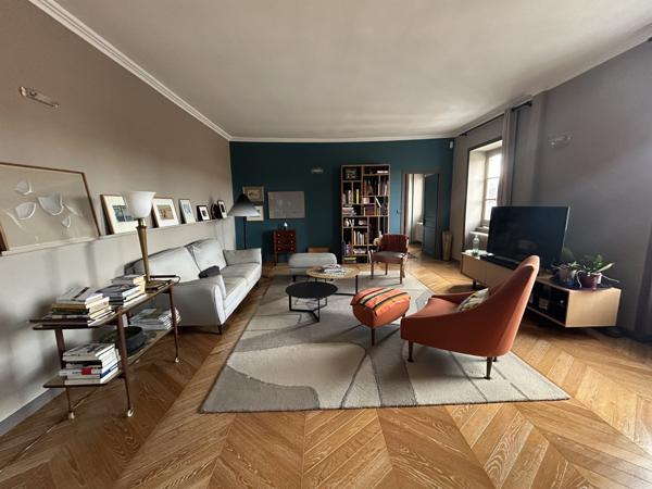 Appartement 5 pièces - 130 m² Exclusivité efficity