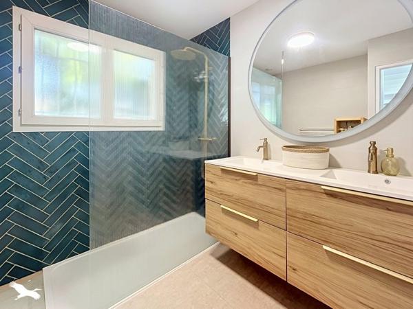 Maison 698 250 € Mérignac 4 p 140 m² DPE C