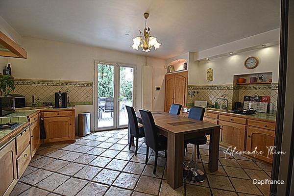 Maison à vendre 10 pièces CHATILLON LA PALUD (01)