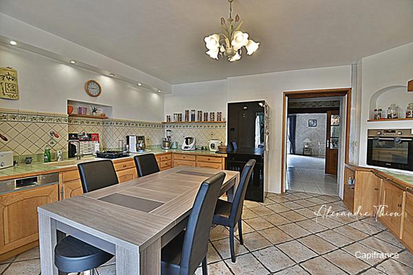 Maison à vendre 10 pièces CHATILLON LA PALUD (01)