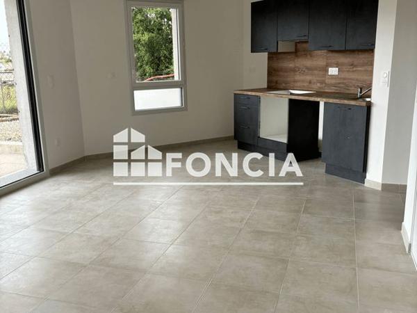 Location Appartement 3 pièces 60.25 m² - 22 RUE ELISE DEROCHE Angers 49100