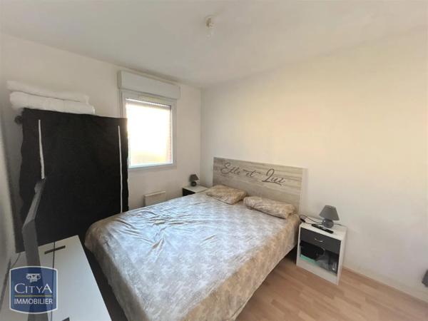Appartement à louer 2 pièces 39.52m² Castelsarrasin (82100)