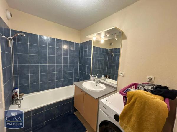 Appartement à louer 2 pièces 39.52m² Castelsarrasin (82100)