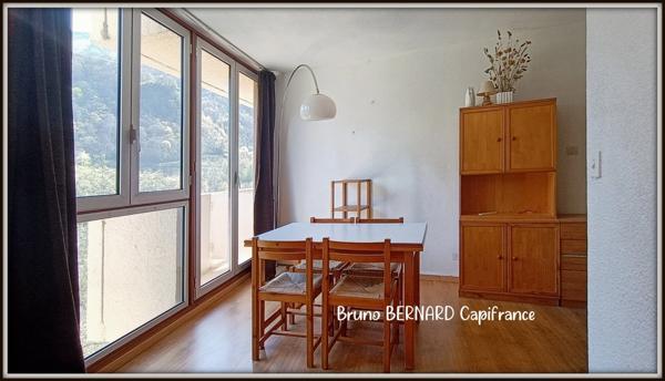Dpt Hautes Pyrénées (65), à vendre LUZ SAINT SAUVEUR appartement studio