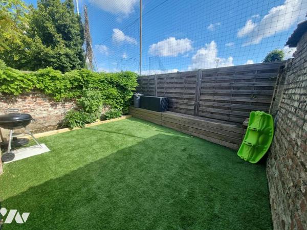 Maison rénovée avec Jardin, cachet et garanties décennales – secteur Place du travail Roubaix