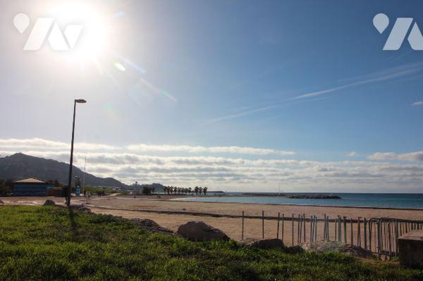 Appartement agréable T3/4 de 79m2 (Carrez) dans le quartier de Bonneveine (8e) + parking privatif