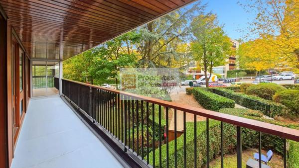Appartement calme loggia balcon 4 pièces 94 m2 Le Chesnay Rocquencourt
