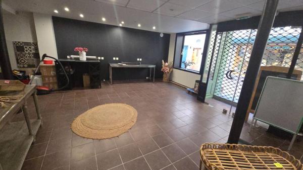 Immeuble Dreux 6 pièce(s) 210 m2 avec local commercial