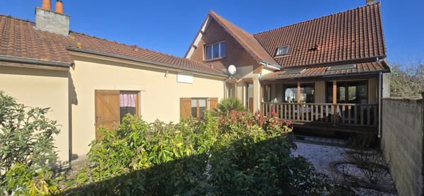 Bruay-la-Buissière (62700) Lot de 2 maisons ( un pavillon de 144 m² habitable sur sous-sol et un plain pied de 60 m²