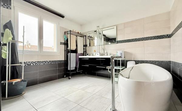 À vendre Maison 7 pièces 190 m² - Deyvillers 88000