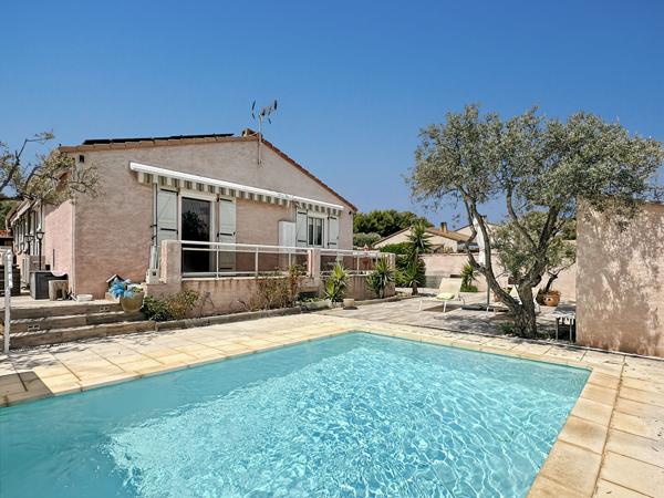 Maison Rognac 5 pièce(s) 101 m2 - parcelle de 460m2