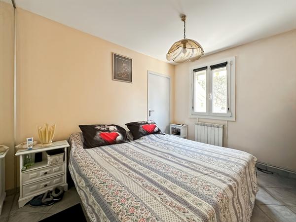Maison Rognac 5 pièce(s) 101 m2 - parcelle de 460m2