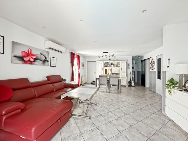 Maison Rognac 5 pièce(s) 101 m2 - parcelle de 460m2