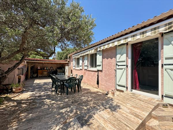 Maison Rognac 5 pièce(s) 101 m2 - parcelle de 460m2