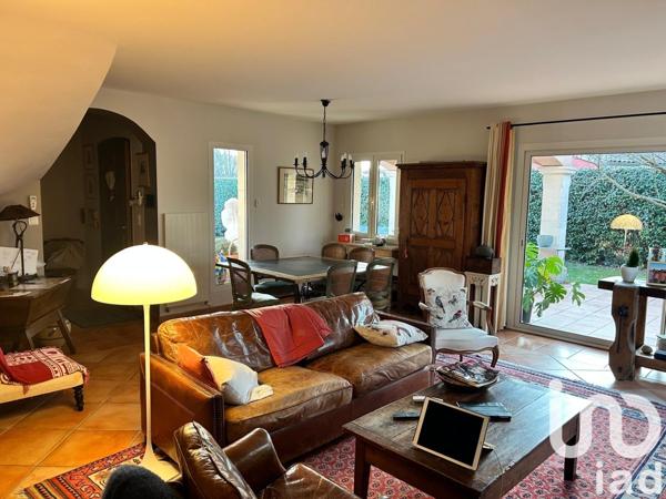 Maison 5 pièces de 135 m² à Montboucher-sur-Jabron (26740)