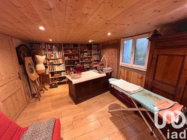 Maison 5 pièces de 135 m² à Montboucher-sur-Jabron (26740)