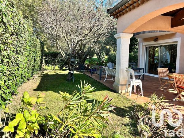 Maison 5 pièces de 135 m² à Montboucher-sur-Jabron (26740)