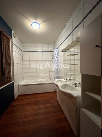 Maison à THORIGNY-SUR-OREUSE, 89260 - 6 pièces 150m²