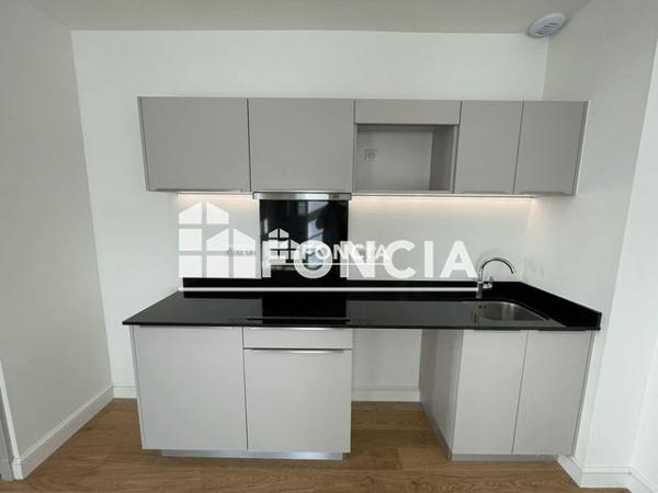 Location Appartement 3 pièces 67.14 m² - 12-14 RUE MICHELET Auxerre 89000