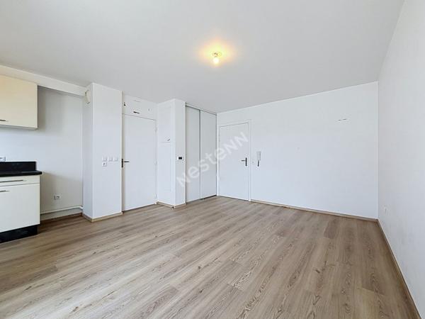 Appartement Tours 2 pièce(s) 44 m2 - Place de parking