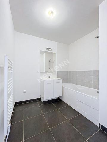 Appartement Tours 2 pièce(s) 44 m2 - Place de parking
