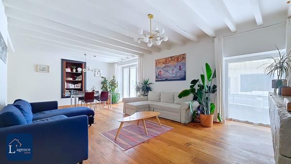 Maison de village T6 134m² Charme de l'ancien avec Jardin GEX 01170