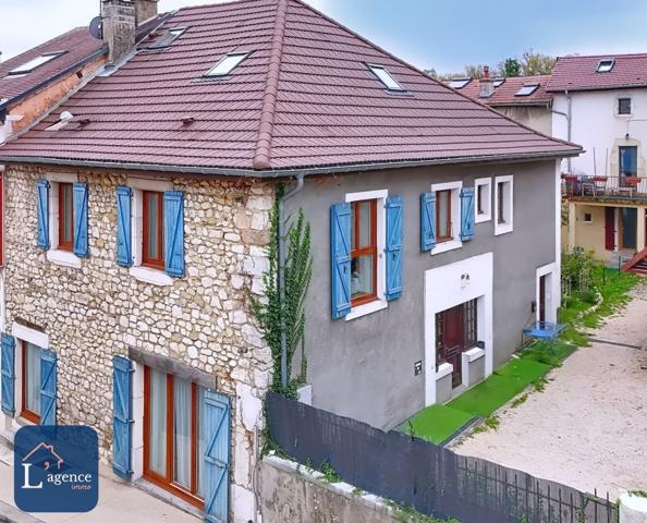 Maison de village T6 134m² Charme de l'ancien avec Jardin GEX 01170