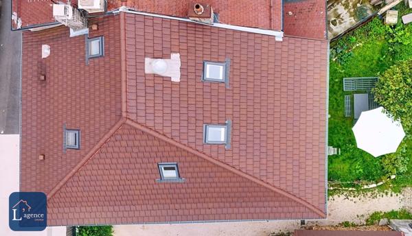 Maison de village T6 134m² Charme de l'ancien avec Jardin GEX 01170