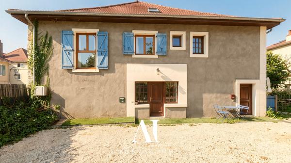 Maison de village T6 134m² Charme de l'ancien avec Jardin GEX 01170