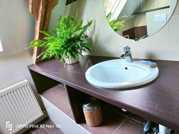 MAISON A LA CAMPAGNE AVEC PISCINE