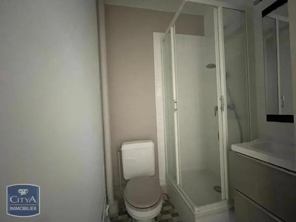 Appartement à louer 2 pièces 40m² Clermont-Ferrand (63000)