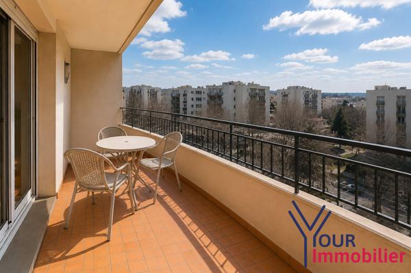 Appartement à vendre, 3 pièces - Bron 69500