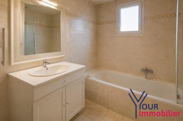 Appartement à vendre, 3 pièces - Bron 69500