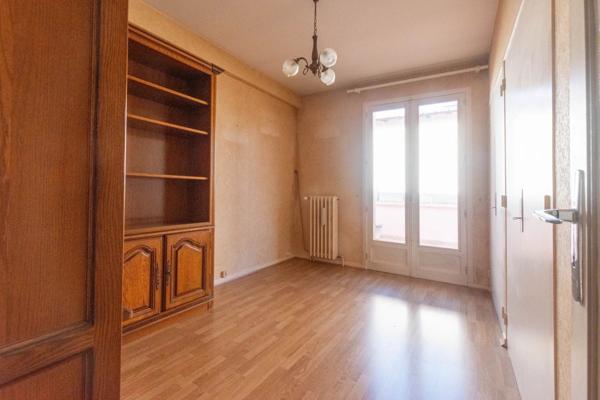 Vente Immeuble 9 pièces 196 m2 à Pont-du-Château