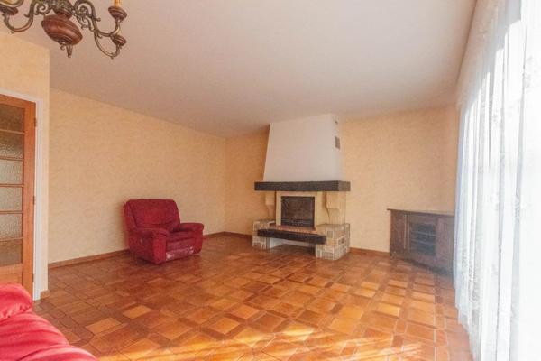 Vente Immeuble 9 pièces 196 m2 à Pont-du-Château